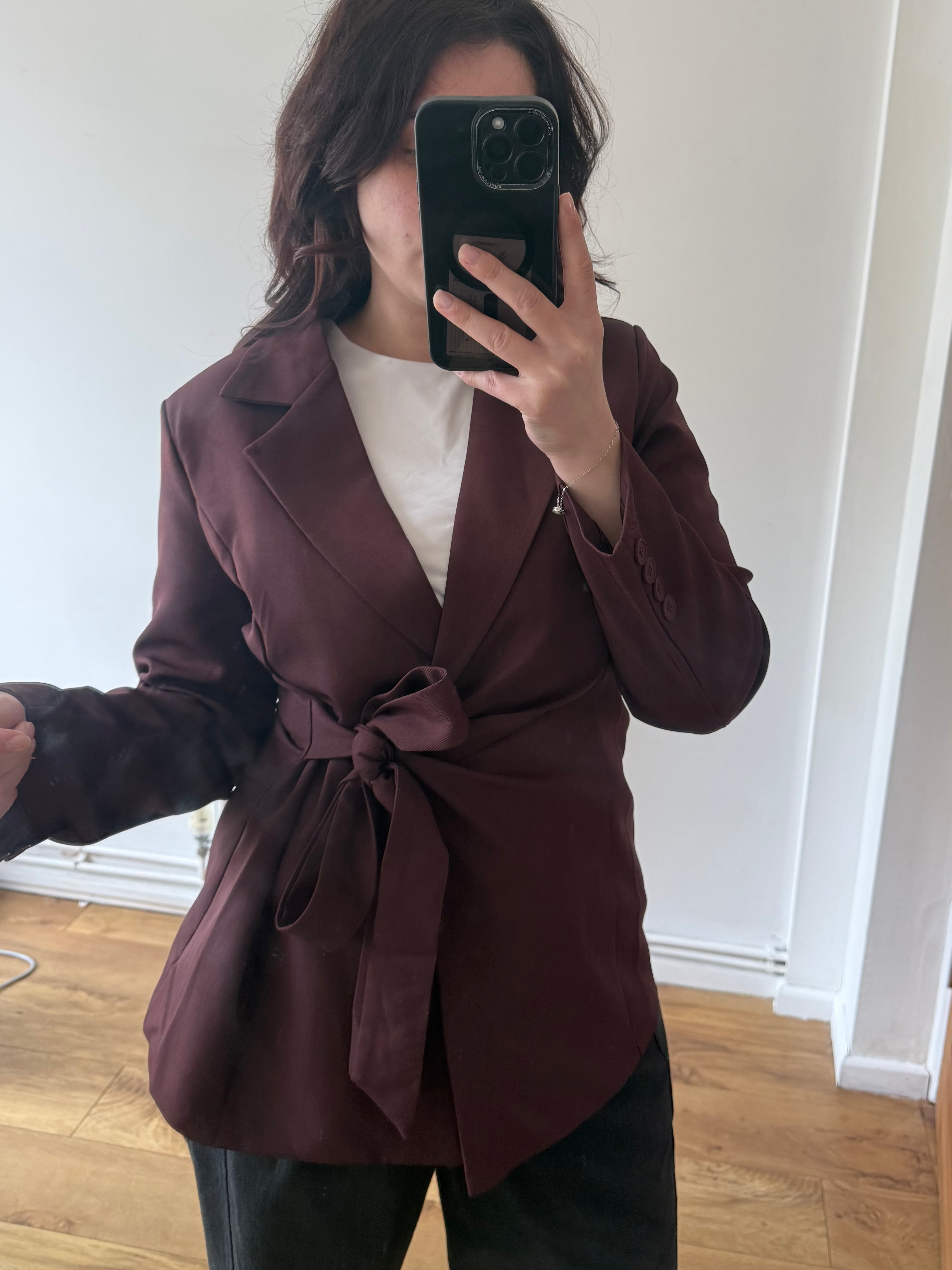 The Belgravia Blazer (Get the matching trousers for free)